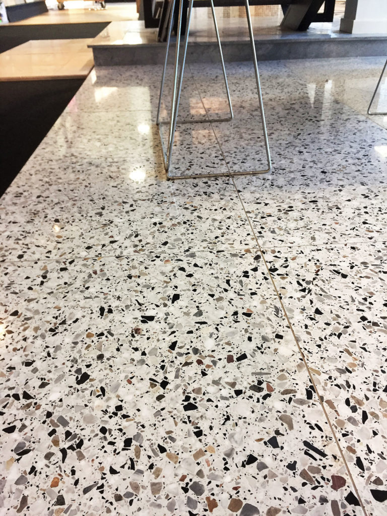 Sol en terrazzo poli moderne